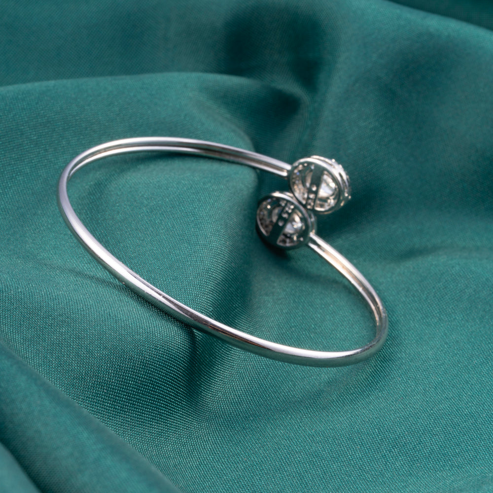 Ovalo Charm Bracelet
