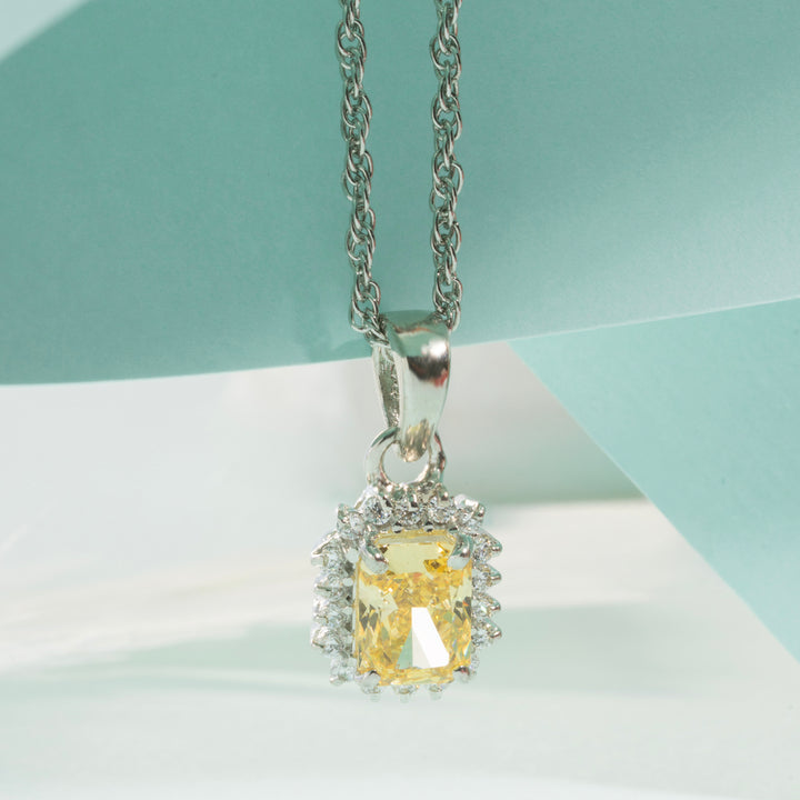 Suncrest Cut Pendant Set