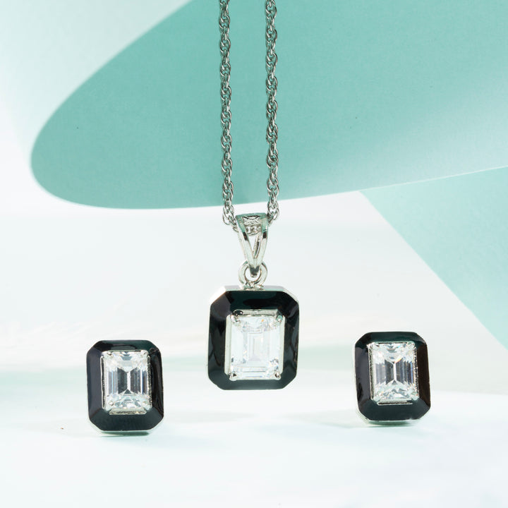 Quadra Shimmer Pendant Set