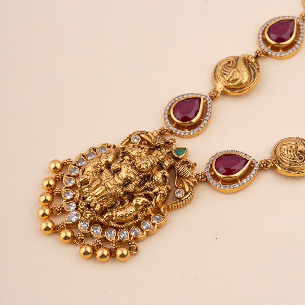 Triloka Treasures Short Necklace