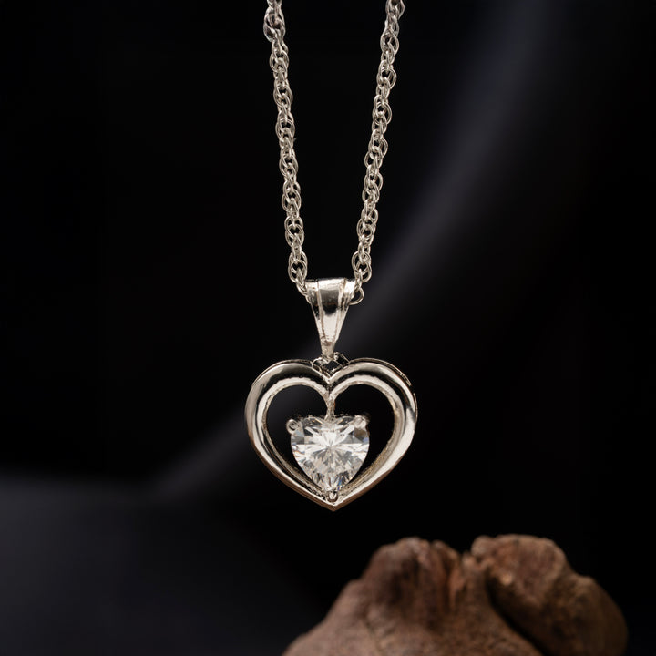 Velisia Heart Pendant Set
