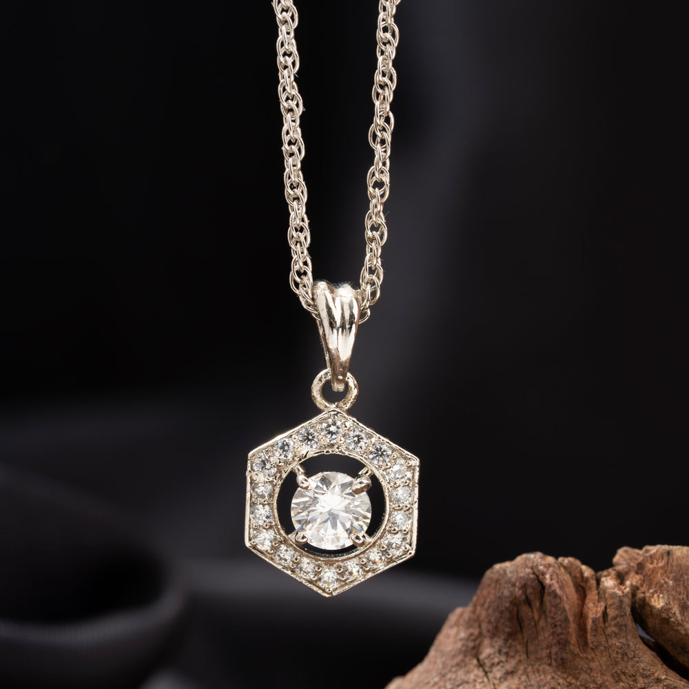 Floréa Pendant Set
