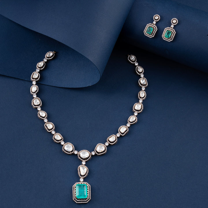 Serenity Victorian Necklace Set