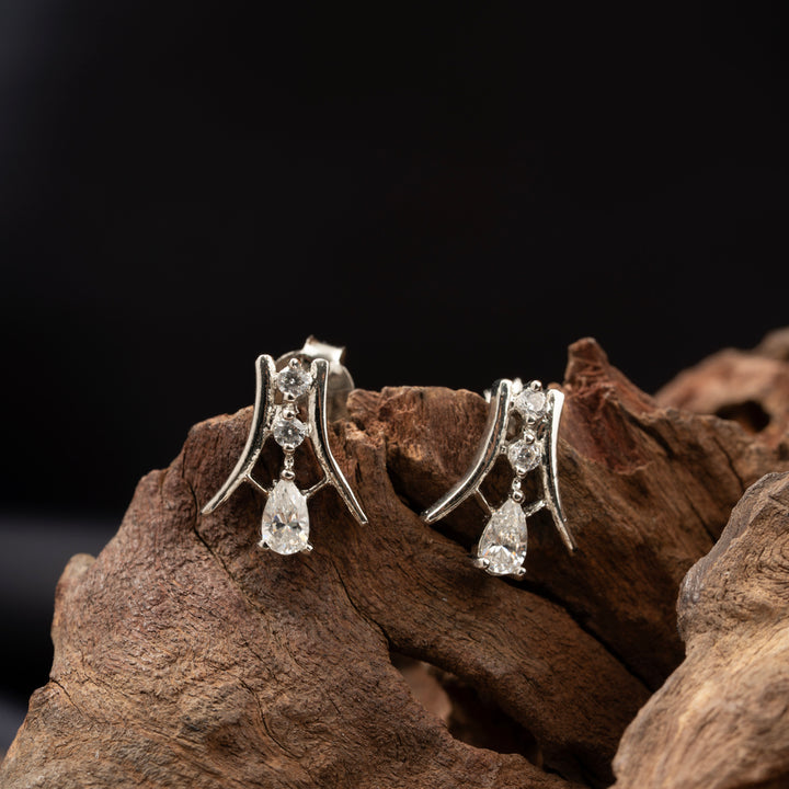 Pearla Trine Pendant Set
