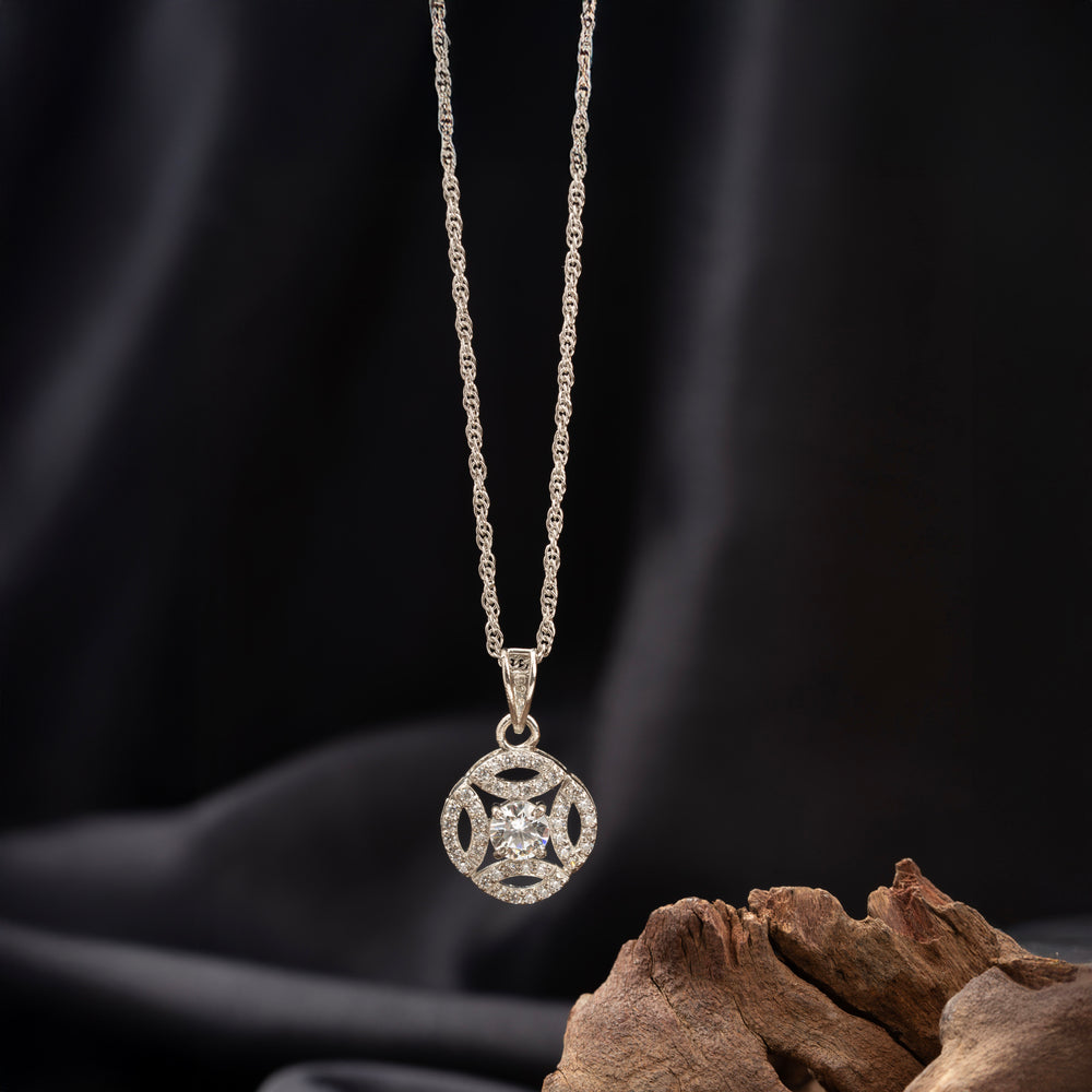 Petalé Amour Pendant Set