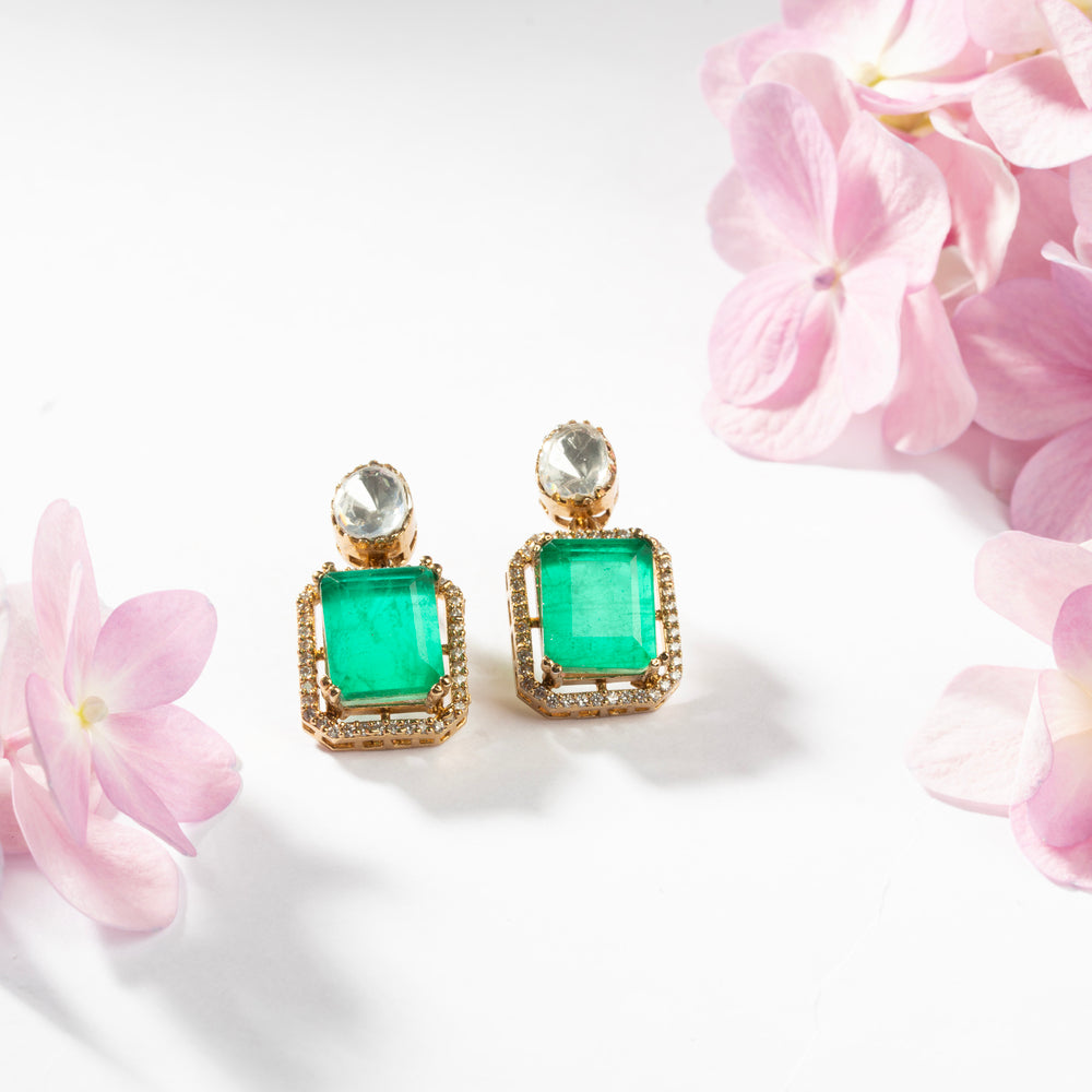 Emera-Tryst Necklace Set