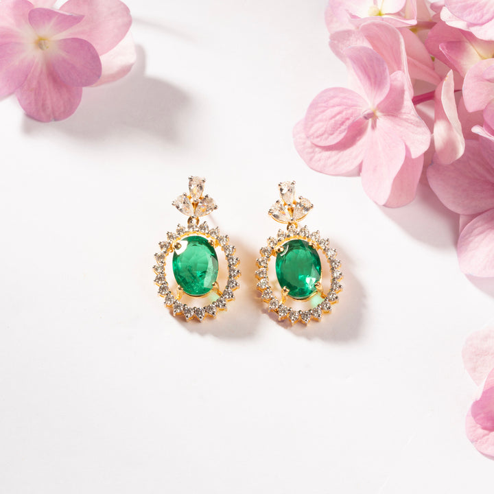 Ovalé Emerald Pendant Set
