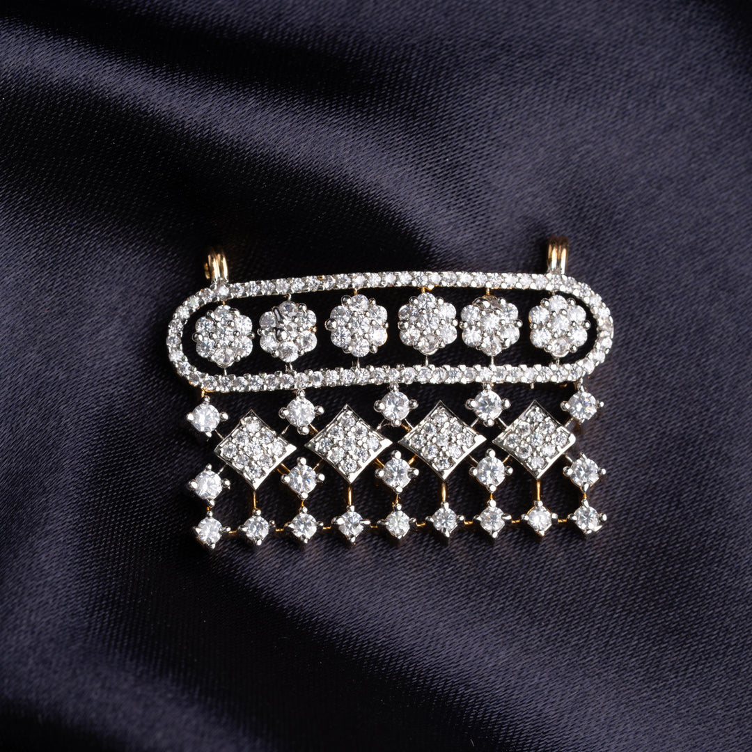 Brillique Pendant Set