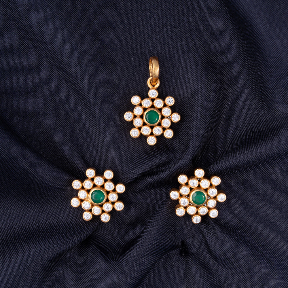 Ketaki Pendant Set