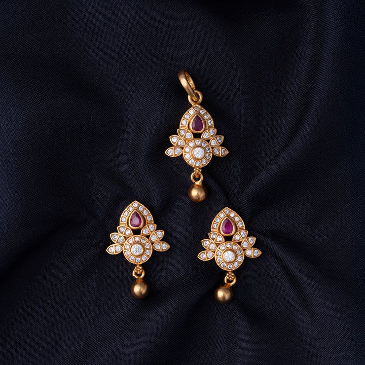 Leherika Pendant Set