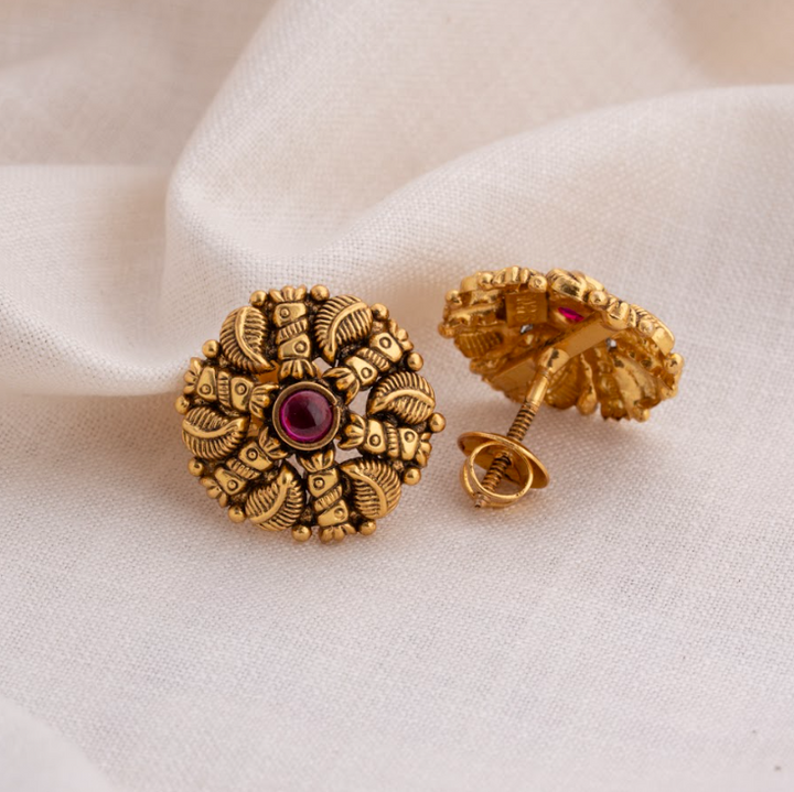 Aamrudha Studs