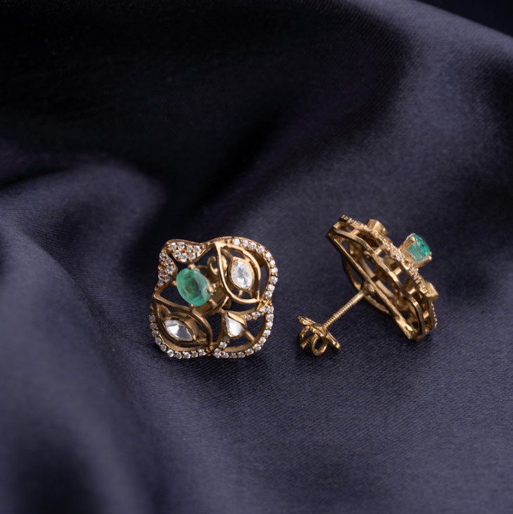 Emerald Pretzel Studs