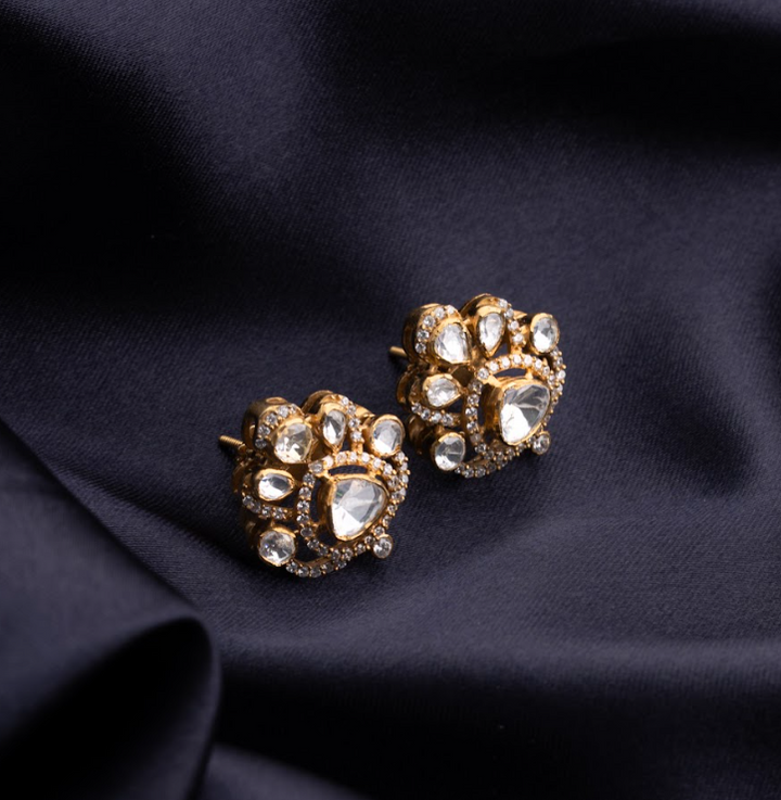 Nova Blink Studs