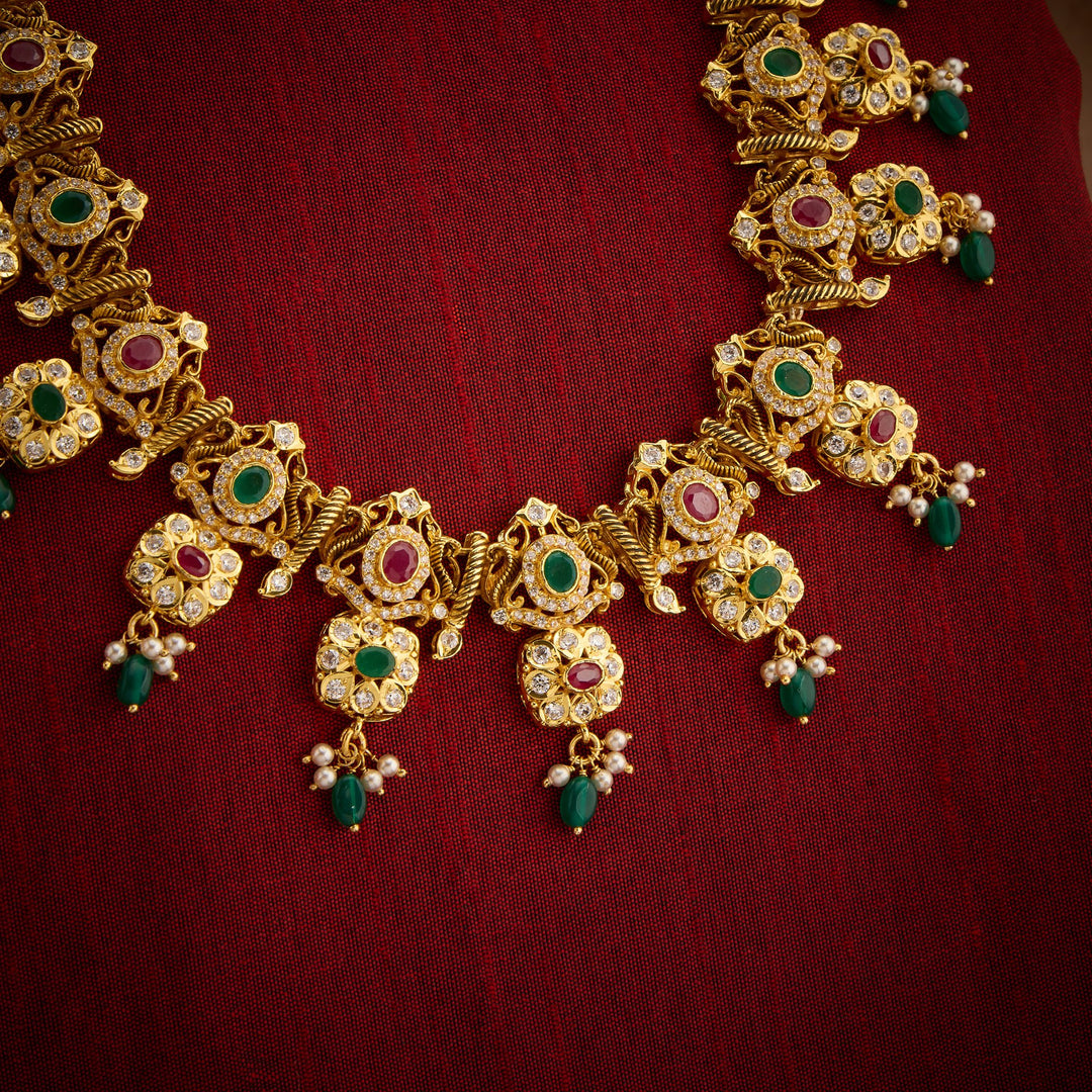 Jyotirmayi Stone Necklace Set