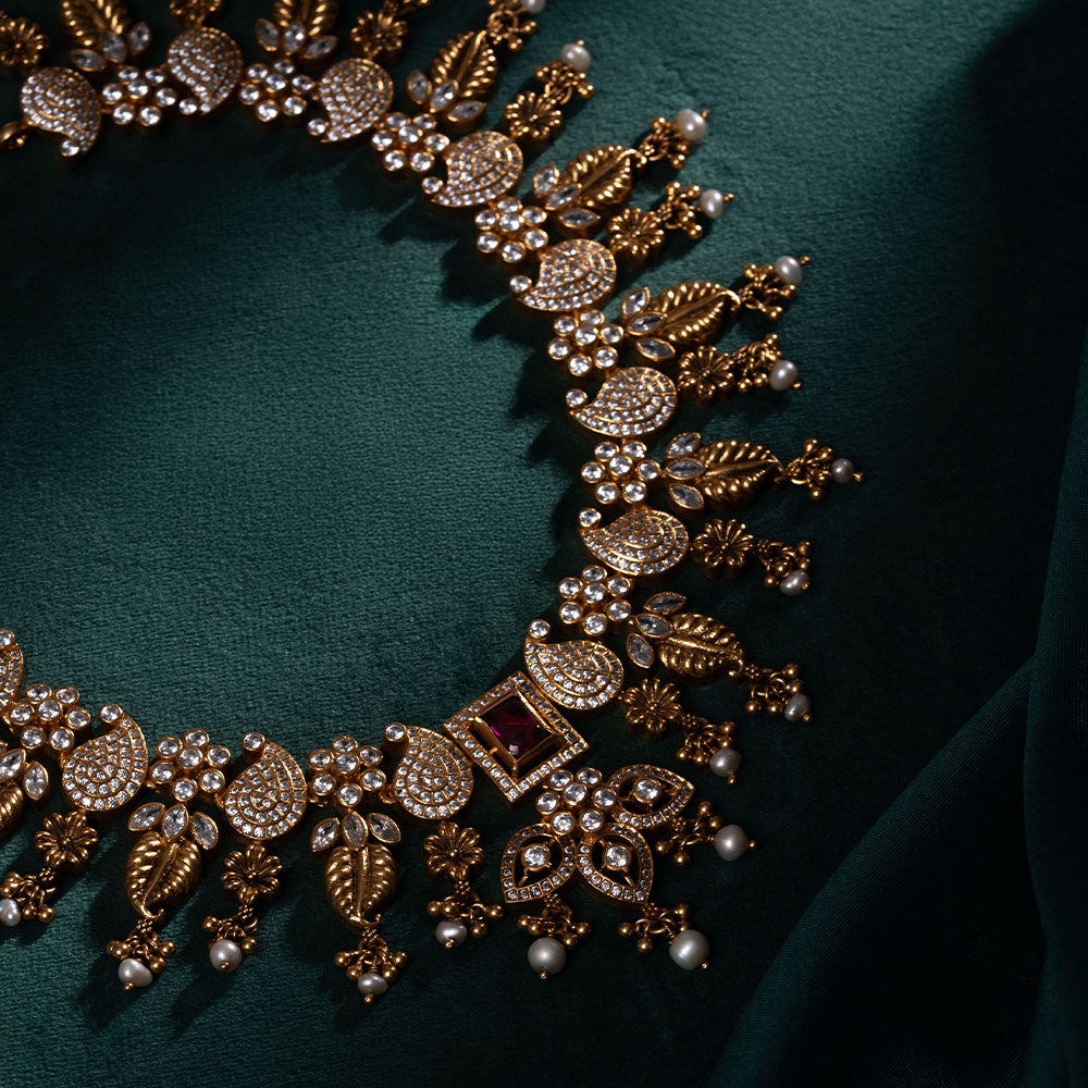 Leafy Kairimala Necklace