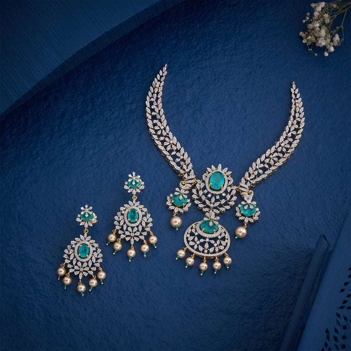Fleurique Necklace Set