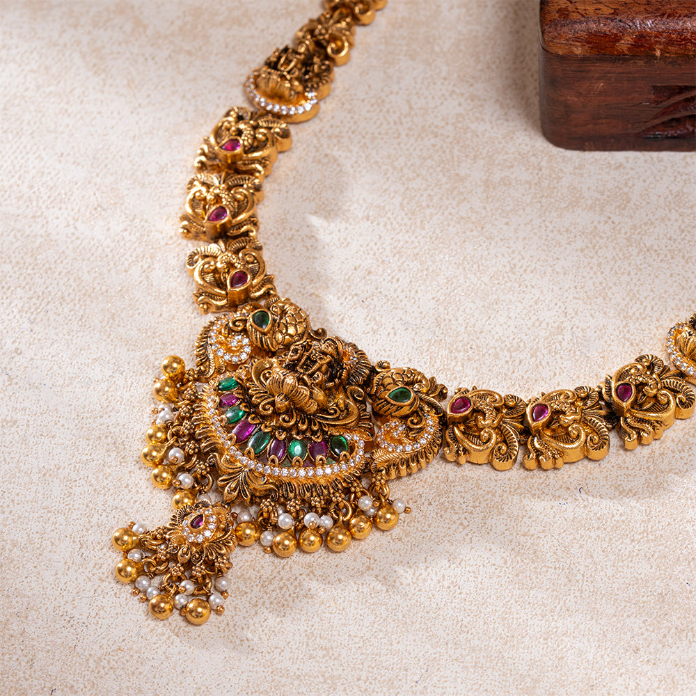 Shree Vaani Short Necklace