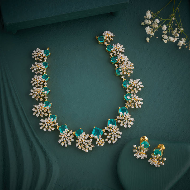 Embliss Necklace Set