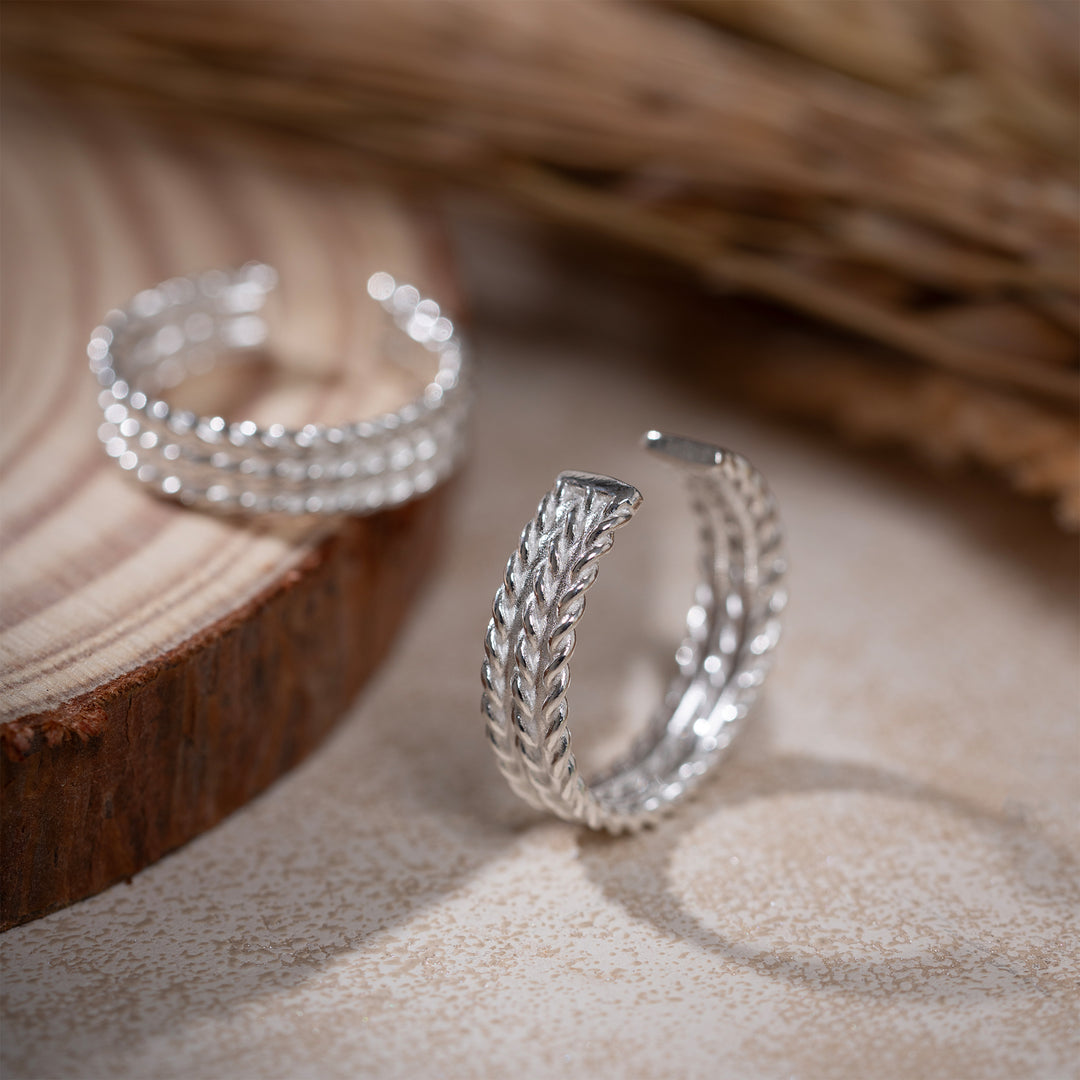 Mrunalini Toe Ring