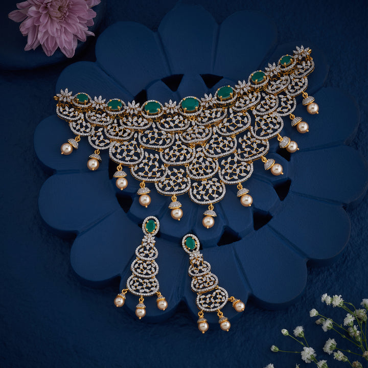 Crystalora Emera Choker Set