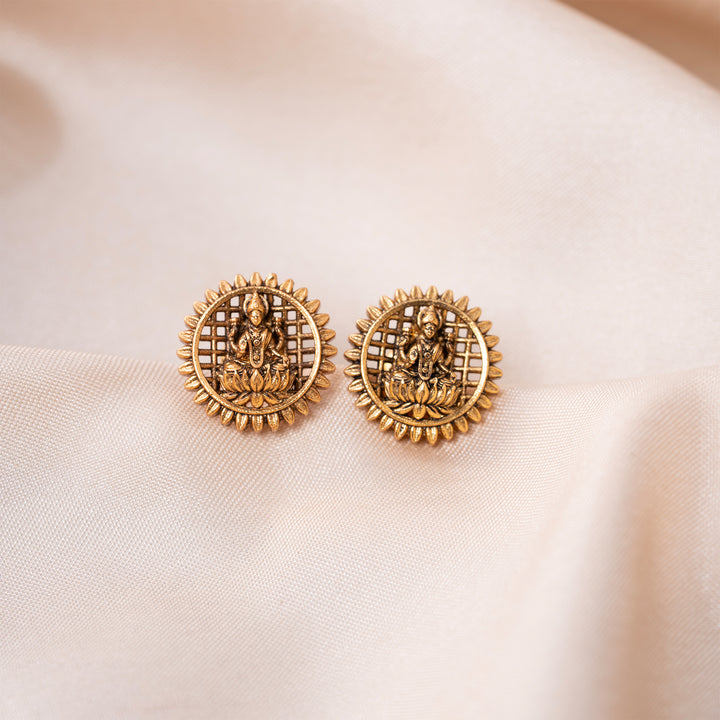 Shri Kamala Bindu Studs