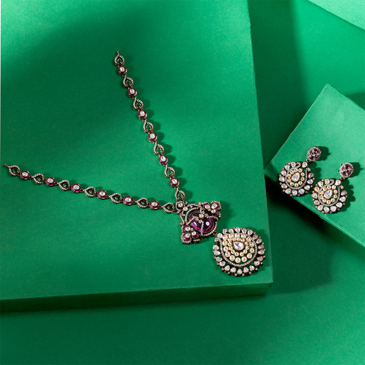 Rosaline Crown Necklace Set