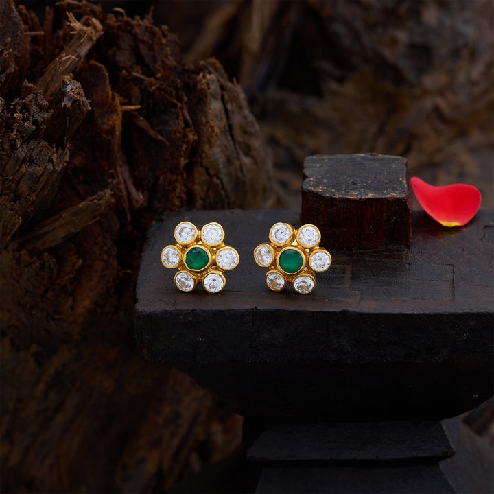 Manohari Panna Studs