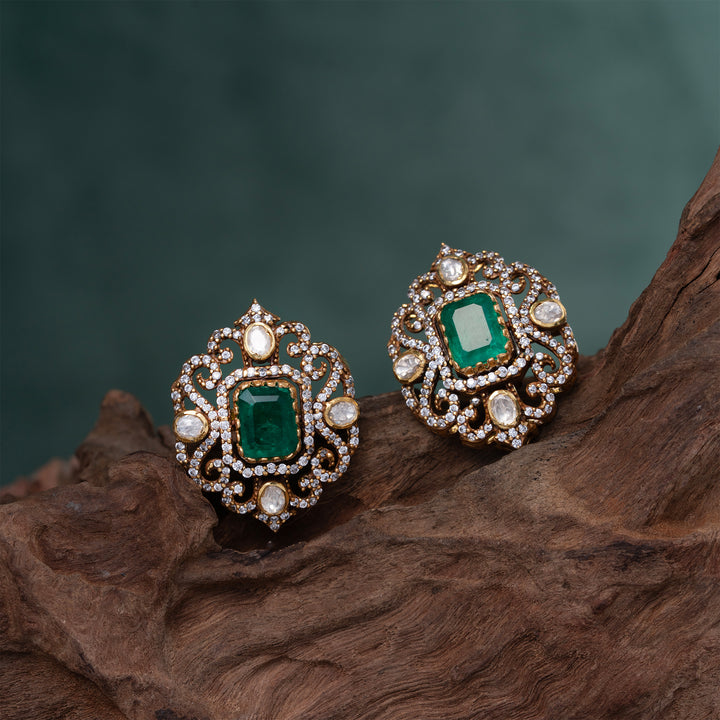 Greenvana Studs