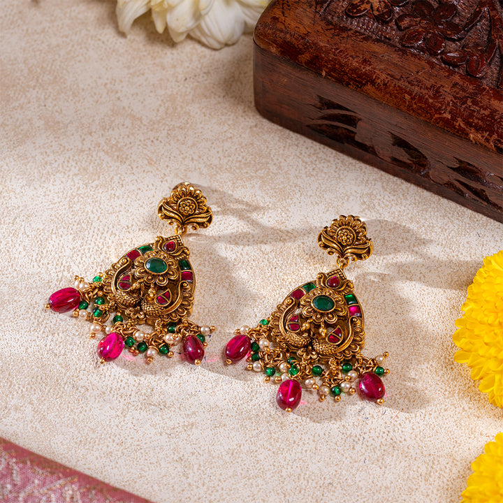 Suvarna Kalasha Lakshmi Necklace Set