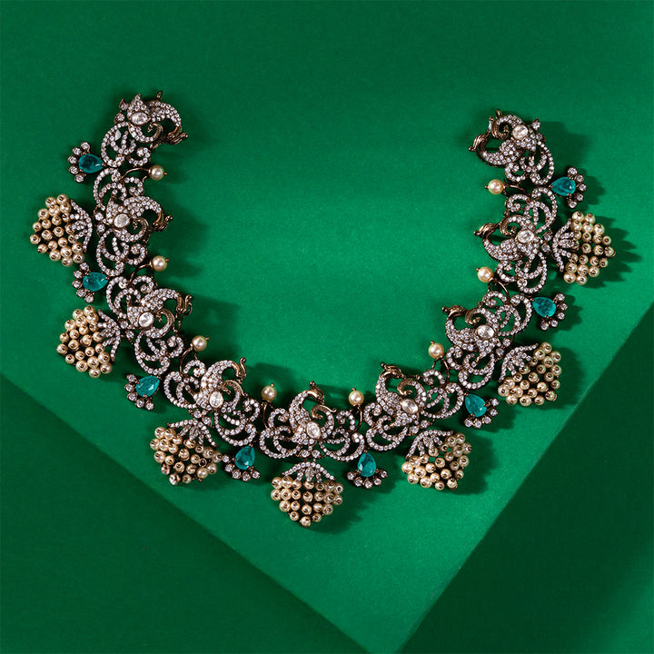 Feathers of the Empire Necklace Set