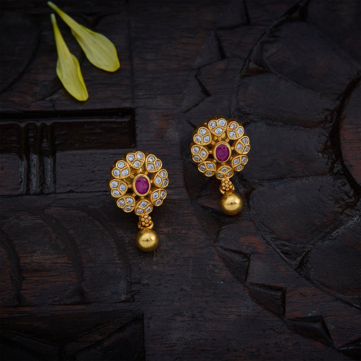 Surkh Phool Studs
