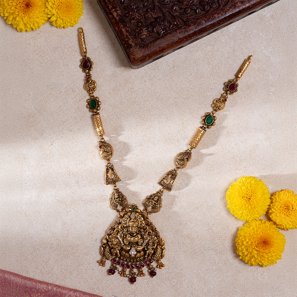 Bhavanidevi Pushpa Necklace Set