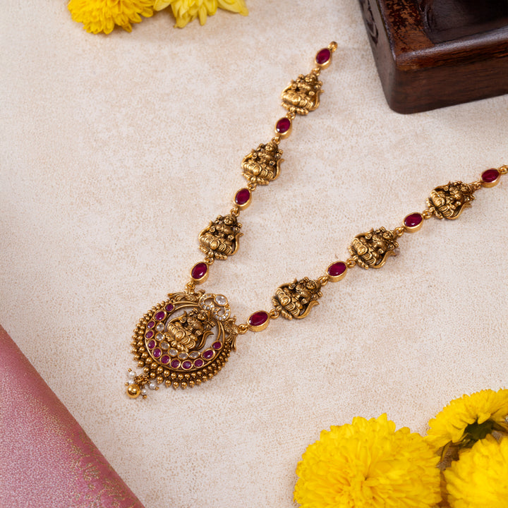 Shashi Lakshmi Necklace Set