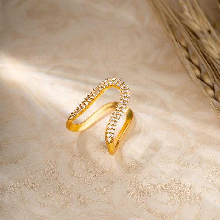 Vanitha Spark Ring