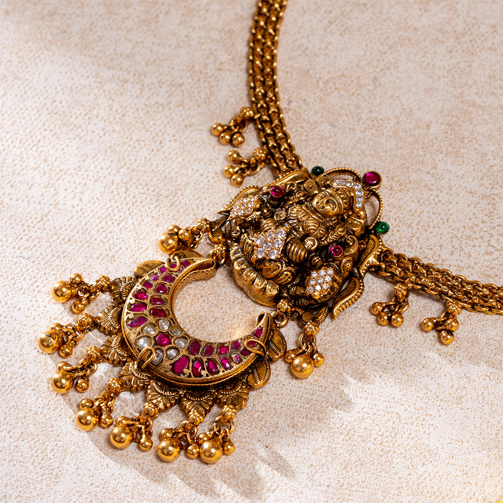 Shree Yukti Short Neckale