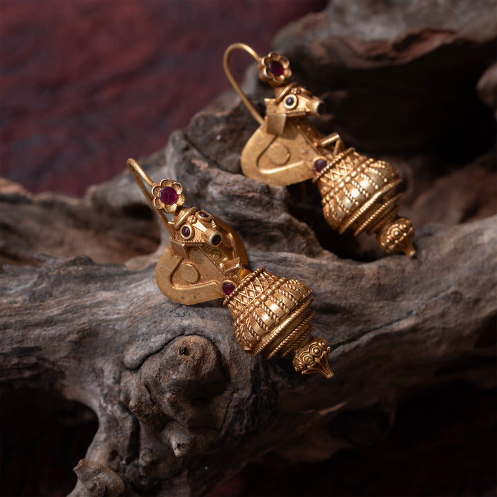 Osiris Glint Hangings