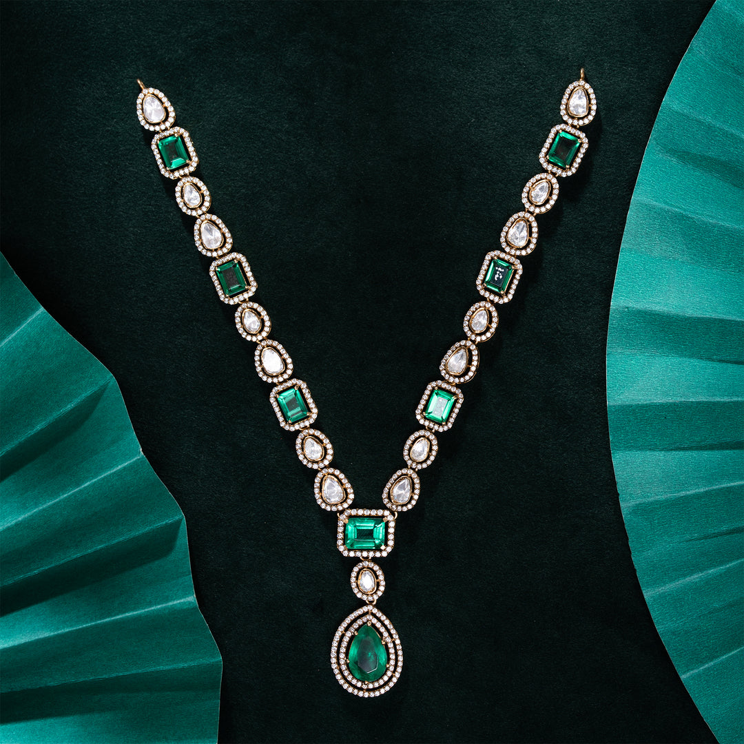 Lady of the Manor Necklace Set