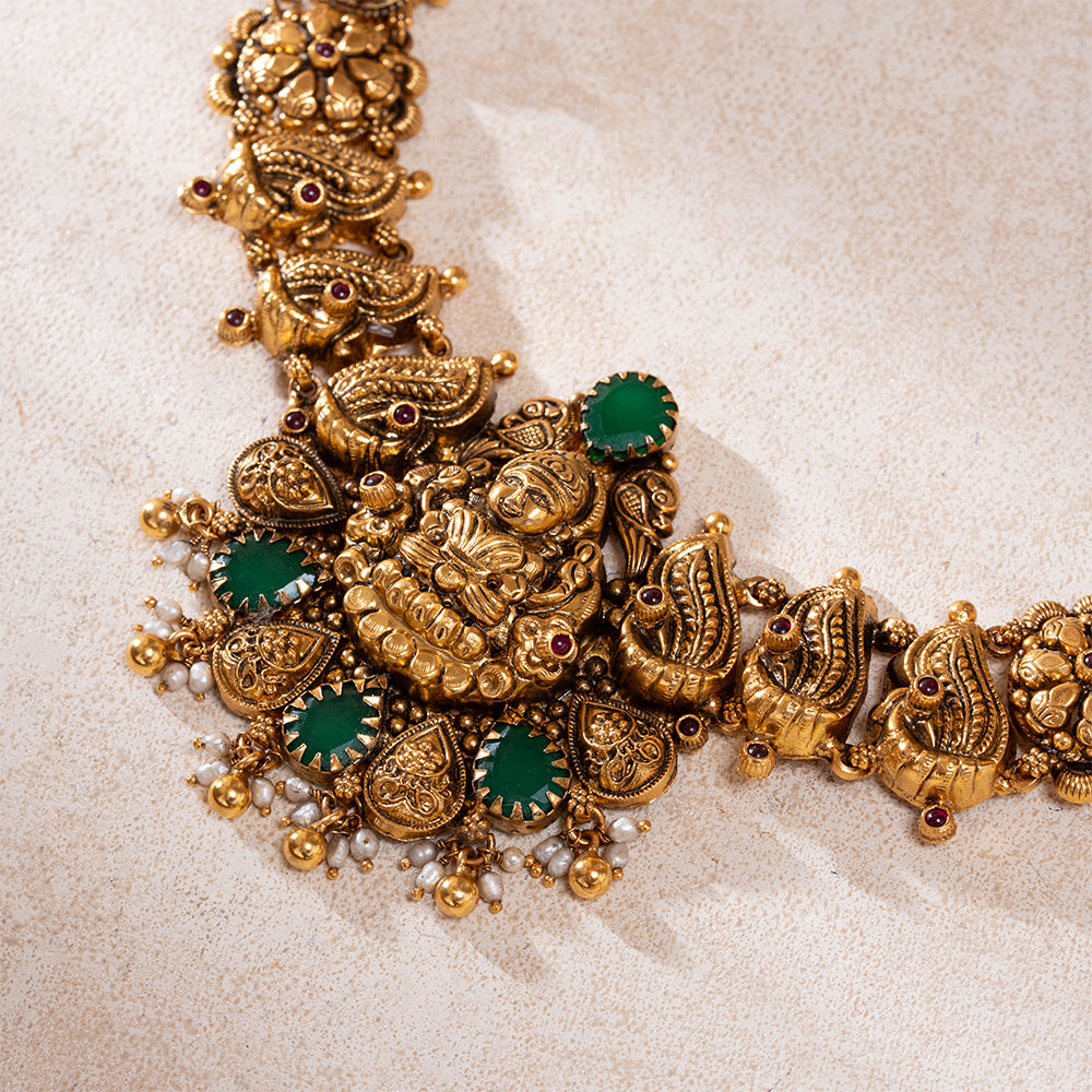 Shree Hiranya Kamala Short Neckalce