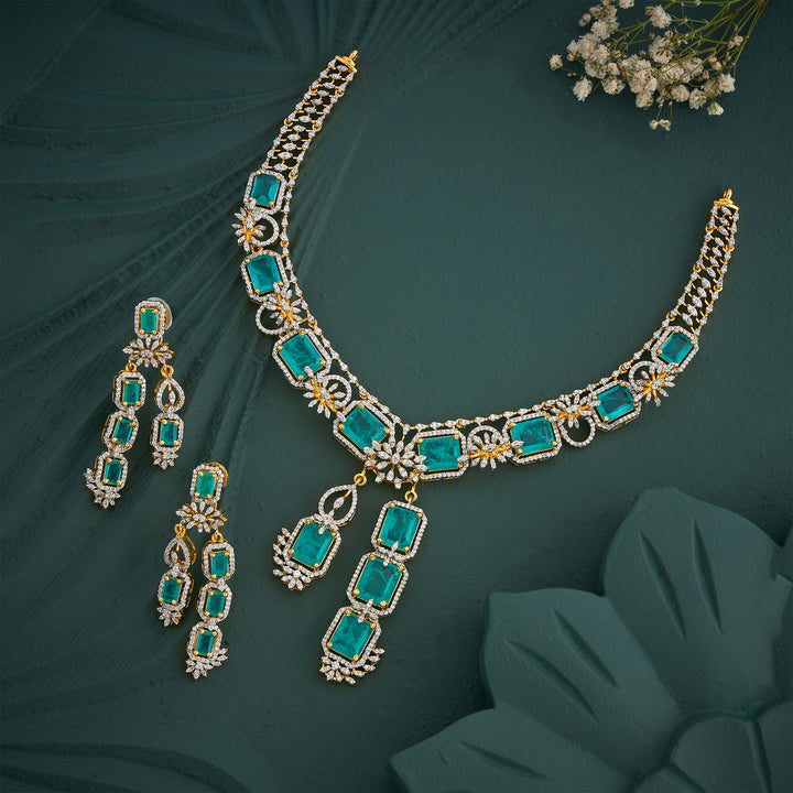 Florivine Frame Necklace Set
