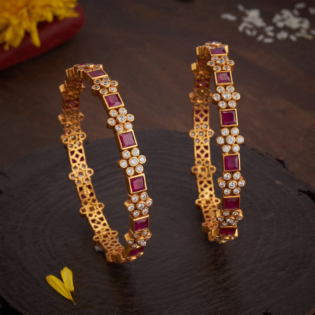 Ruce Stone Bangles