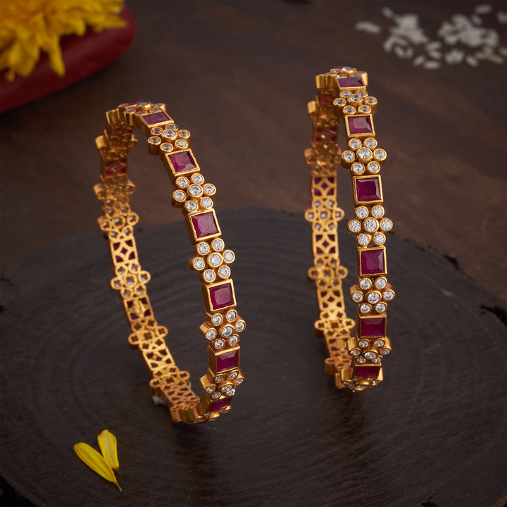 Ruce Stone Bangles