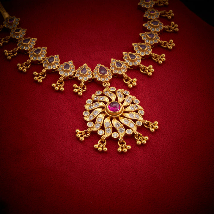 Phalpushp Short Necklace