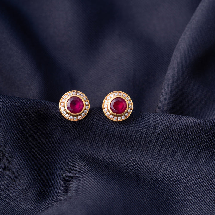 Rubiella Studs