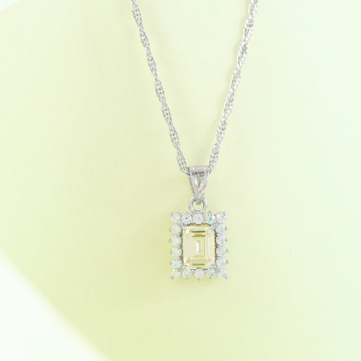 Soleira Cut Chain Pendant