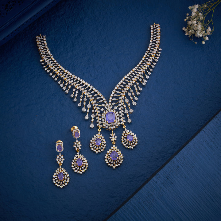 Alunara Short Necklace Set