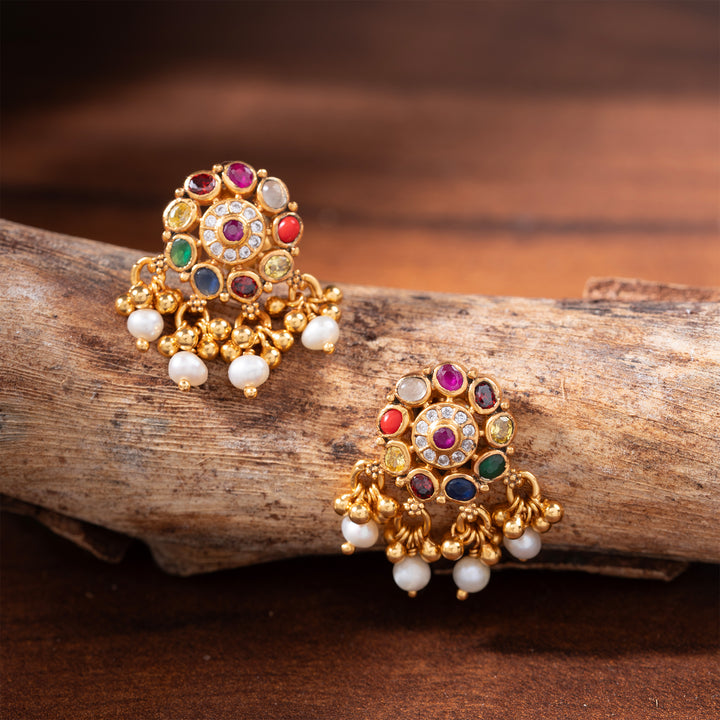 Nine-Petal Spark Studs