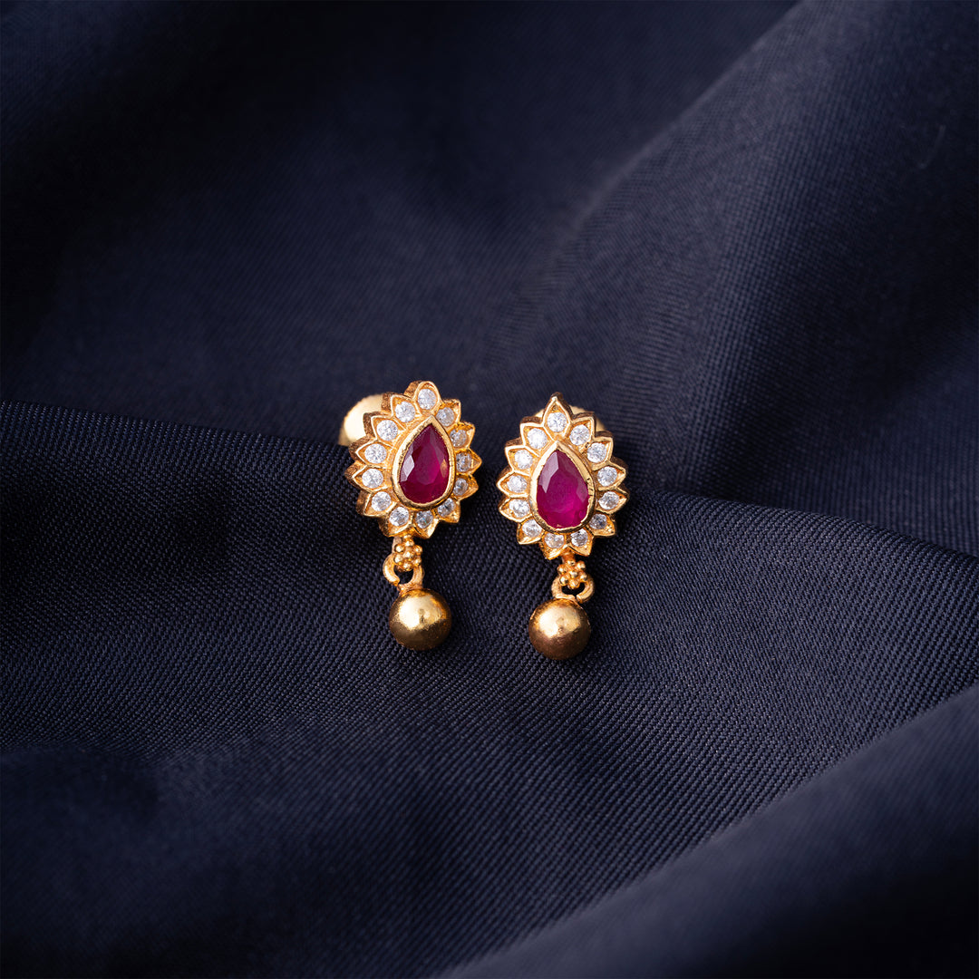 Ratna Boondhika Studs
