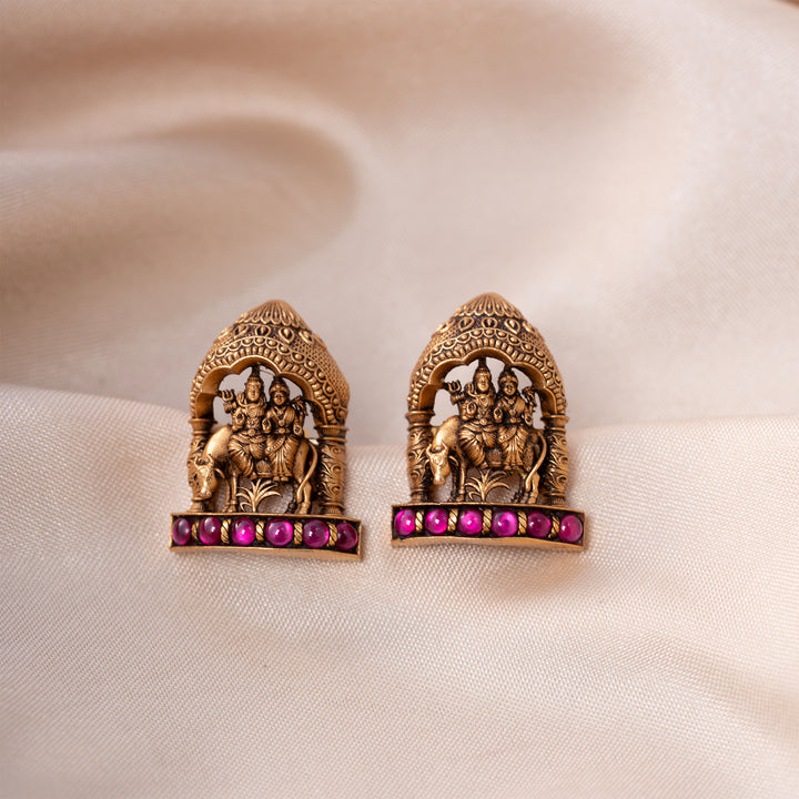 Ardhanarish Nandi Studs