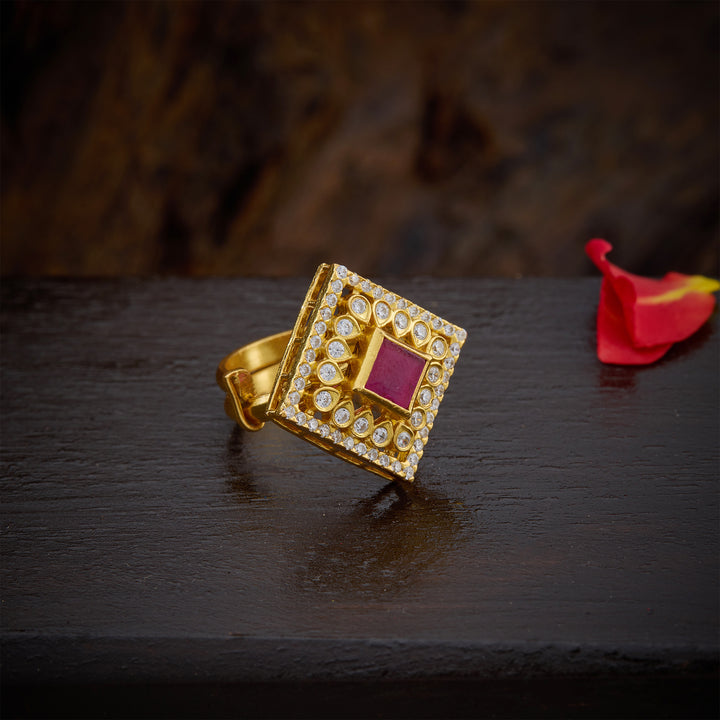 Sqarosa Ring