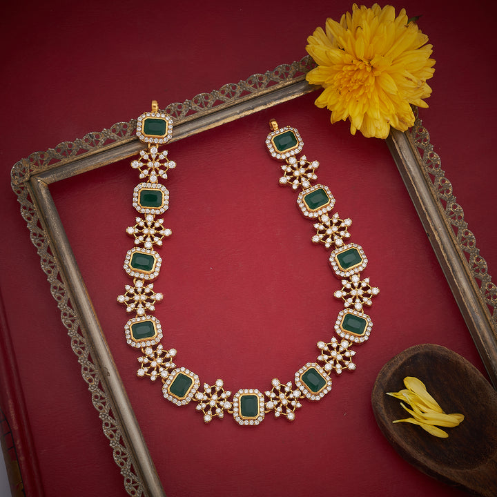 Emerfloraa Necklace